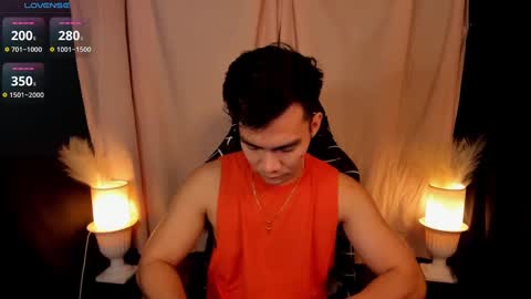 Snapshot of 000batman000 chatting on 02-01-25, 12:37 Bruce online show from 02-01-25, 12:37