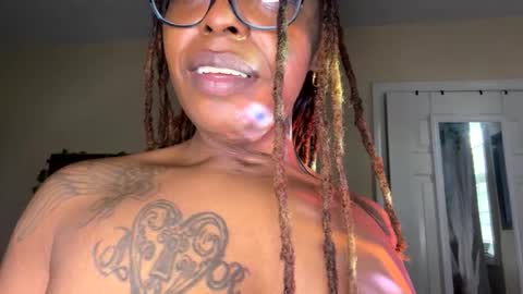 Cloud9 online show from 04-01-26, 01:52