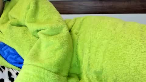 Snapshot of 00ingrid00 chatting on 11-07-25, 01:38 00ingrid00 online show from 11-07-25, 01:38