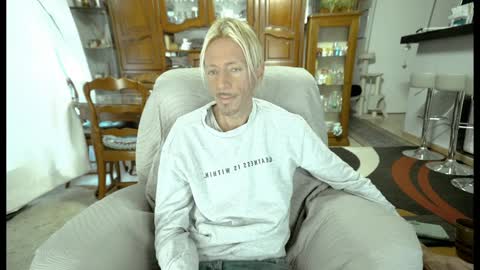 jeff online show from 01-08-25, 01:31