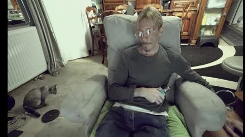 jeff online show from 11-25-25, 08:53