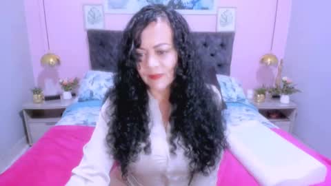 Valeria online show from 01-18-25, 09:45