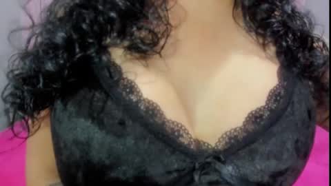 Valeria online show from 02-08-25, 01:01