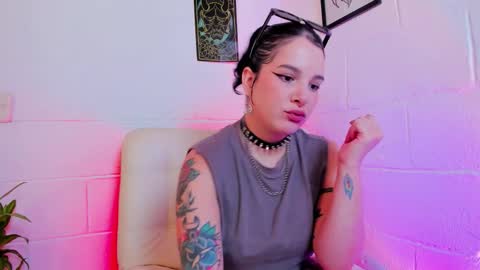 Ela online show from 10-06-25, 05:10