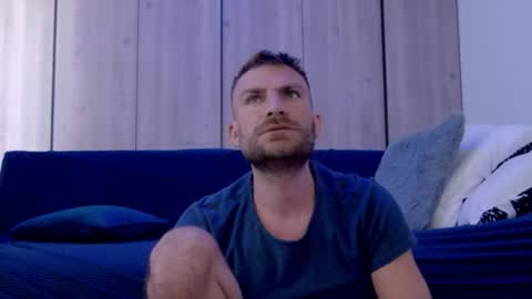 10in_deluxe online show from 10-19-25, 08:37