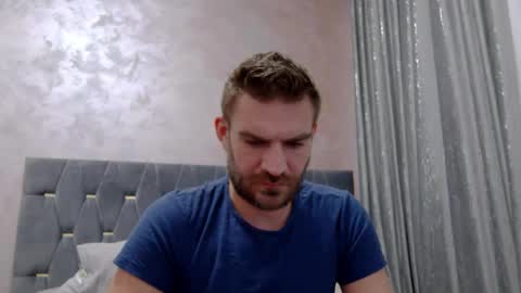 Snapshot of 10in_deluxe chatting on 01-11-26, 12:10 10in_deluxe online show from 01-11-26, 12:10