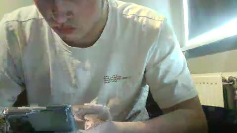 Snapshot of 12curty chatting on 02-21-25, 03:10 12curty online show from 02-21-25, 03:10