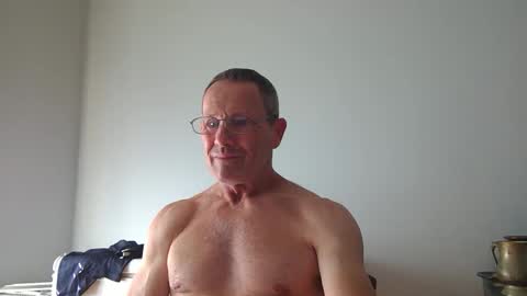 13glanmorfa online show from 09-26-25, 03:05