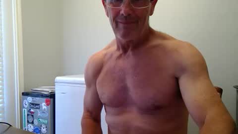 13glanmorfa online show from 10-16-25, 08:21