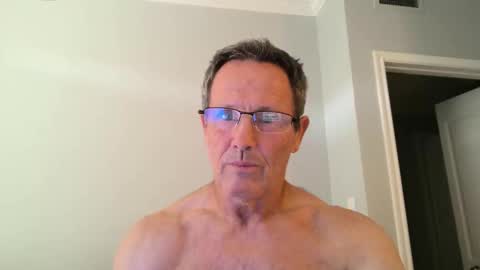 13glanmorfa online show from 11-18-25, 02:43