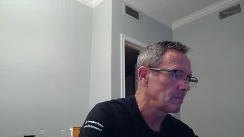 13glanmorfa online show from 12-15-25, 01:54