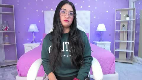 Scarlette  online show from 11-06-25, 03:18