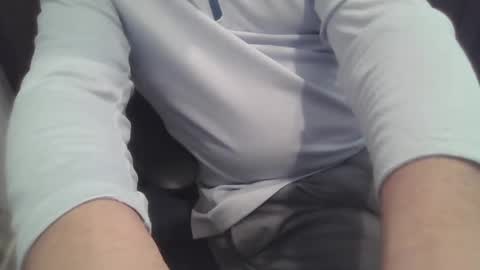 Snapshot of 1900pley chatting on 03-10-25, 08:23 1900pley online show from 03-10-25, 08:23