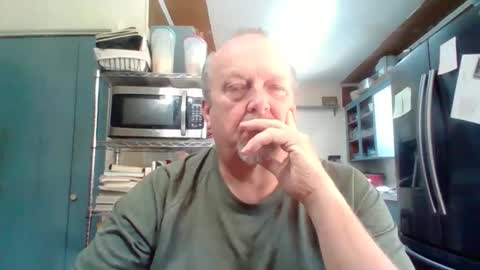 Snapshot of 1966patinachevy chatting on 10-19-25, 04:18 1966patinachevy online show from 10-19-25, 04:18