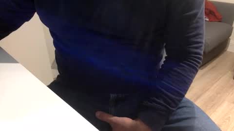 Snapshot of 1986matt1986 chatting on 01-28-25, 01:05 cumfan online show from 01-28-25, 01:05