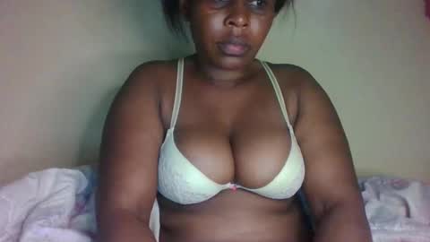 Snapshot of 1_sexybaby chatting on 09-25-25, 05:22 1_sexybaby online show from 09-25-25, 05:22