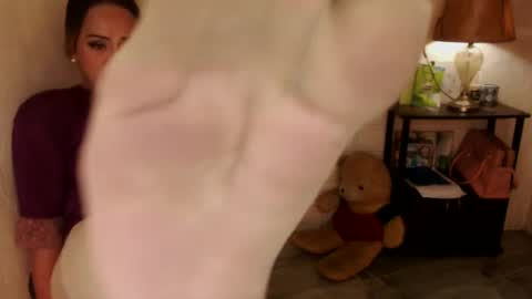 Snapshot of 1bigsurprise4you chatting on 03-06-25, 10:47 angel online show from 03-06-25, 10:47