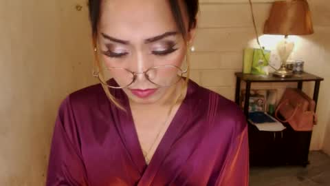 Snapshot of 1bigsurprise4you chatting on 03-07-25, 01:53 angel online show from 03-07-25, 01:53