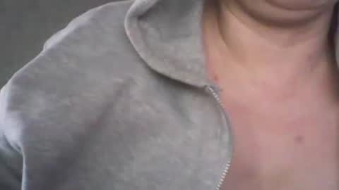 Deluxepussy online show from 02-07-25, 06:24