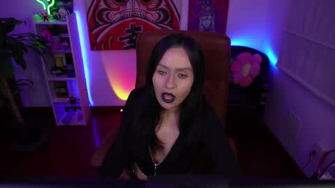 1hannamontana online show from 09-29-25, 12:49