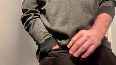 1hunglo412 online show from 02-10-26, 10:08