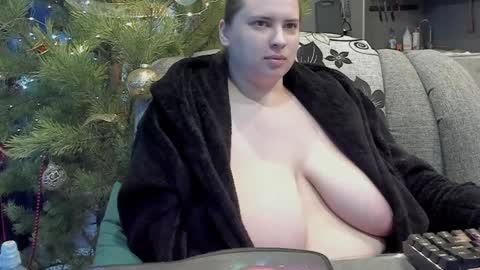 1LINDSEY1 online show from 12-24-24, 11:17