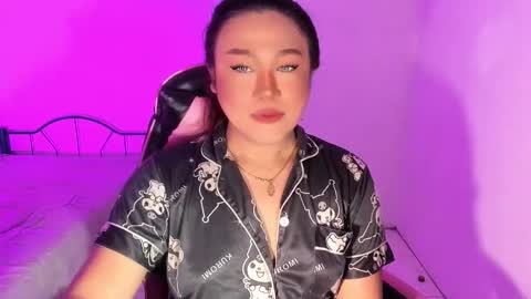 Snapshot of 1lovelymess chatting on 10-13-25, 01:05 1lovelymess online show from 10-13-25, 01:05