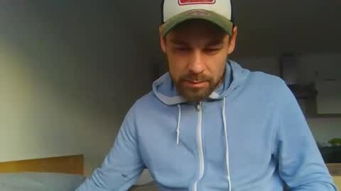 Jason online show from 11-11-25, 03:23