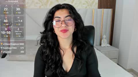 Snapshot of 1m_emily chatting on 01-19-25, 05:48 . online show from 01-19-25, 05:48