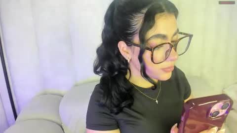 Snapshot of 1m_emily chatting on 09-23-25, 08:23 . online show from 09-23-25, 08:23