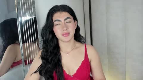 Snapshot of 1m_emily chatting on 10-15-25, 09:37 . online show from 10-15-25, 09:37