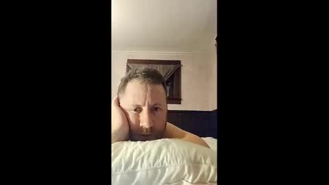 Snapshot of 1machine1guy chatting on 03-10-25, 02:50 Clay online show from 03-10-25, 02:50