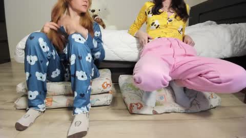 Snapshot of 1nwardly_beauty chatting on 11-16-25, 07:30 molly online show from 11-16-25, 07:30