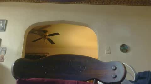 Pizza online show from 11-06-25, 12:22