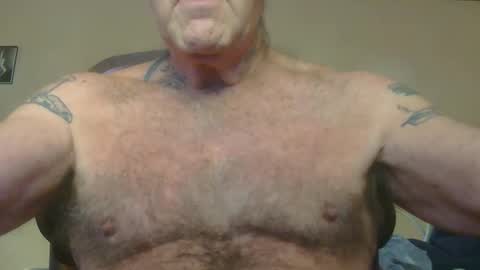 Pizza online show from 11-06-25, 01:34