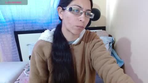 paola online show from 02-19-25, 10:31