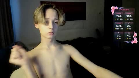 Milos online show from 02-25-26, 03:32