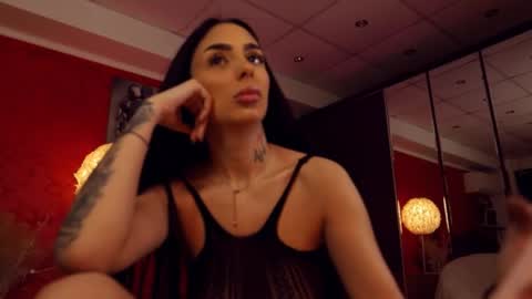 1vyanne online show from 03-29-26, 04:23