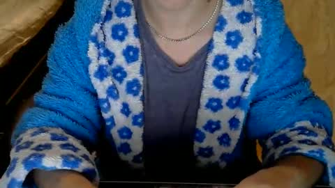 1your_hot_girls online show from 02-18-25, 06:15