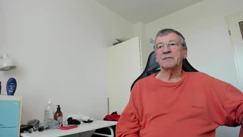 Henk online show from 03-03-25, 03:20