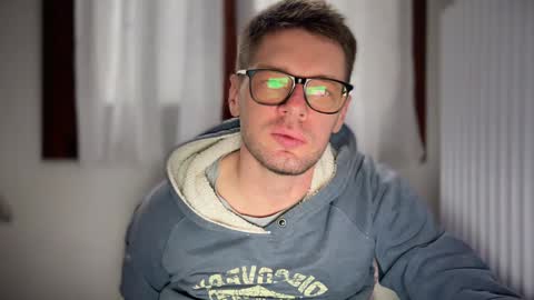 Snapshot of 2017ssseeexxx chatting on 01-06-25, 02:14 Romano online show from 01-06-25, 02:14