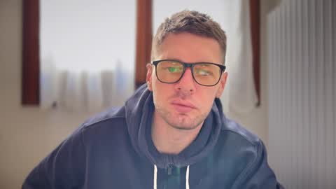 Snapshot of 2017ssseeexxx chatting on 01-14-25, 12:03 Romano online show from 01-14-25, 12:03