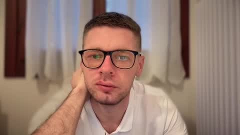 Snapshot of 2017ssseeexxx chatting on 02-09-25, 01:14 Romano online show from 02-09-25, 01:14