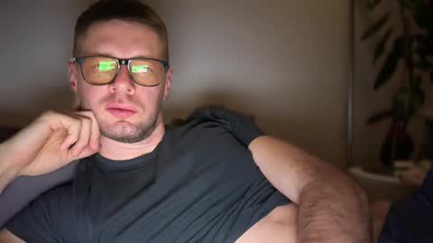 Snapshot of 2017ssseeexxx chatting on 03-02-25, 09:11 Romano online show from 03-02-25, 09:11