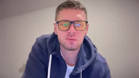 Snapshot of 2017ssseeexxx chatting on 03-06-25, 12:52 Romano online show from 03-06-25, 12:52