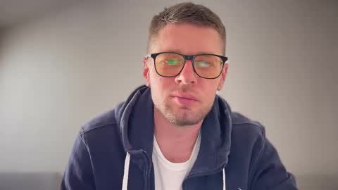 Snapshot of 2017ssseeexxx chatting on 03-10-25, 12:37 Romano online show from 03-10-25, 12:37