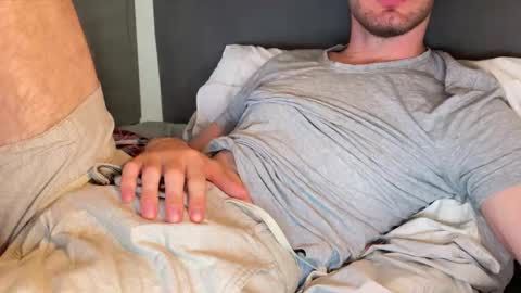 Snapshot of 2017ssseeexxx chatting on 09-11-25, 01:44 Romano online show from 09-11-25, 01:44