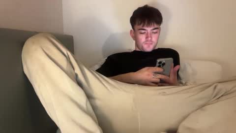 21boybifun online show from 04-16-26, 08:53