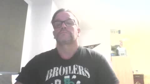 Snapshot of 21cmlong1 chatting on 11-05-25, 06:30 Thomas online show from 11-05-25, 06:30