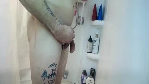 Snapshot of 21yearsy0ung9icheshung chatting on 01-19-25, 01:00 AlecurClit online show from 01-19-25, 01:00